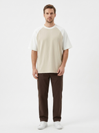 Das Heavyweight T-Shirt — Raglan-Schnitt