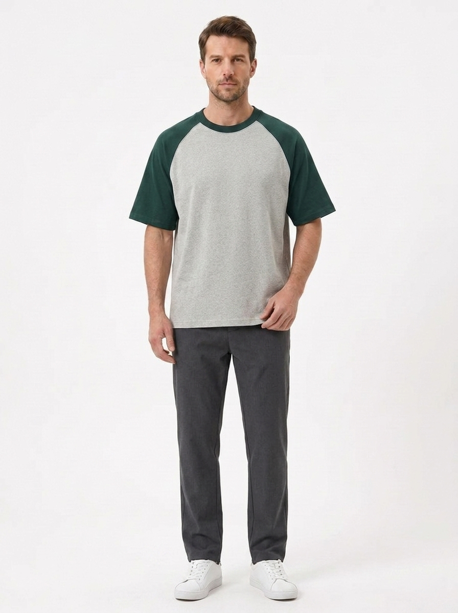 Das Heavyweight T-Shirt — Raglan-Schnitt
